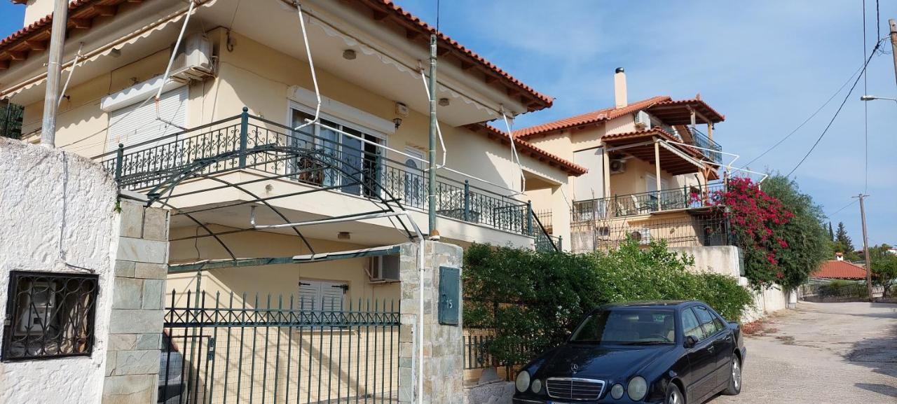 شقة The Athenian Riviera Summer Nest أنافيسوس المظهر الخارجي الصورة