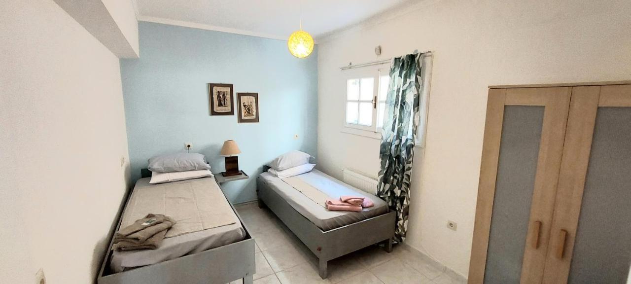 شقة The Athenian Riviera Summer Nest أنافيسوس المظهر الخارجي الصورة